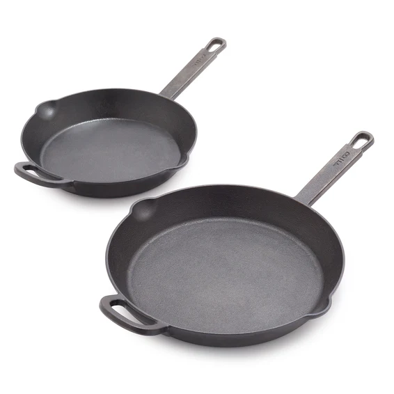 Cast iron skillet